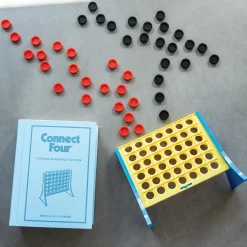 Connect 4 Vintage Bookshelf Edition
