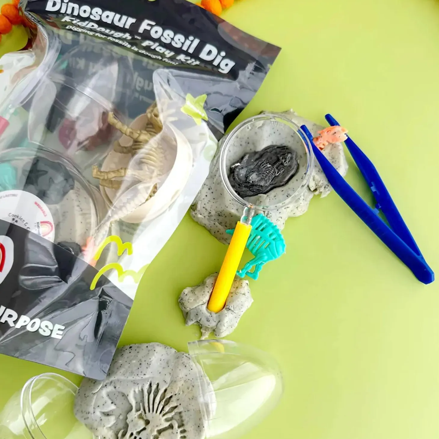 KidDough™ Scented Dough Play Kit: Dino Fossils