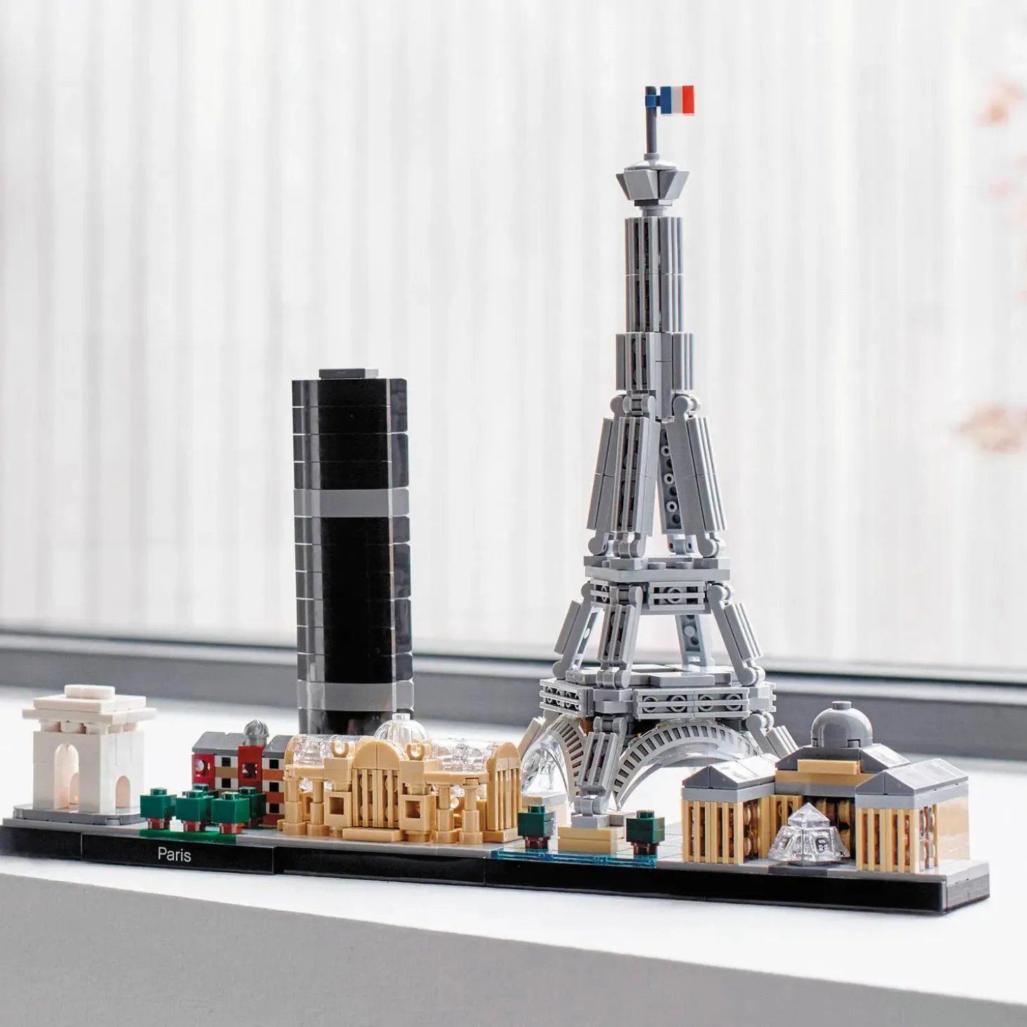 LEGO® Architecture Paris Skyline Building Set 21044