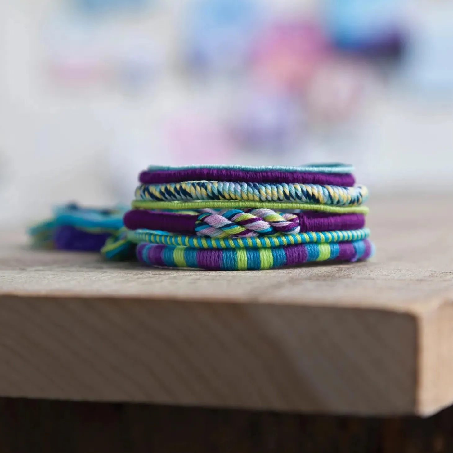 Loopdedoo Friendship Bracelet Maker Kit