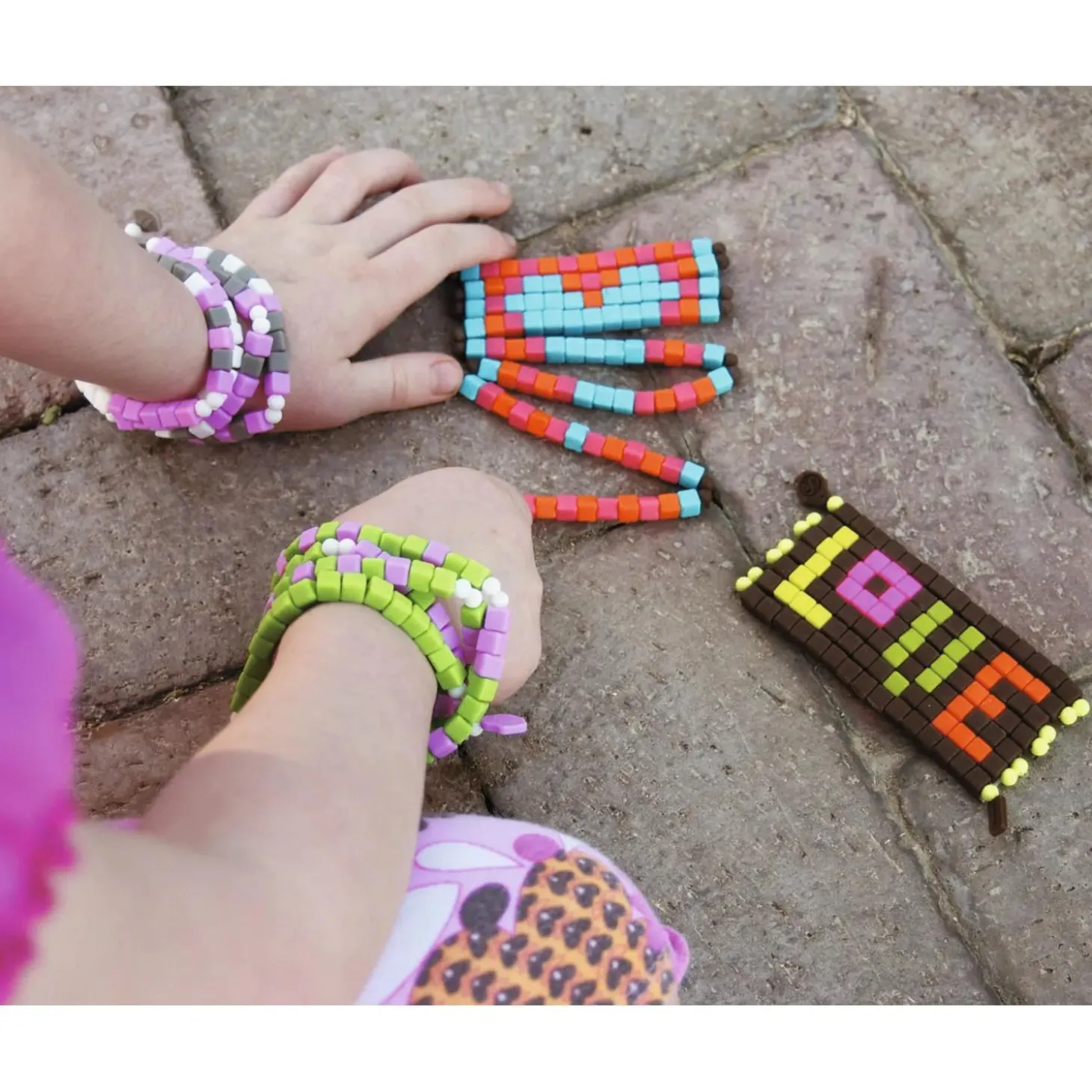 Secret Pixx Message In A Bracelet Making Kit
